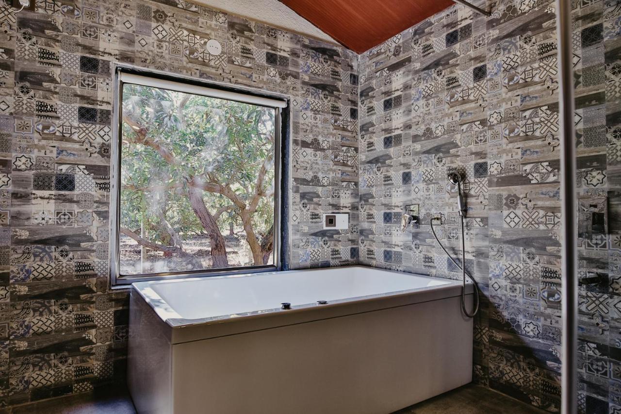Hotel Gir Lion Safari Camp By Trulyy, Sasan Gir Sodaori Exterior foto